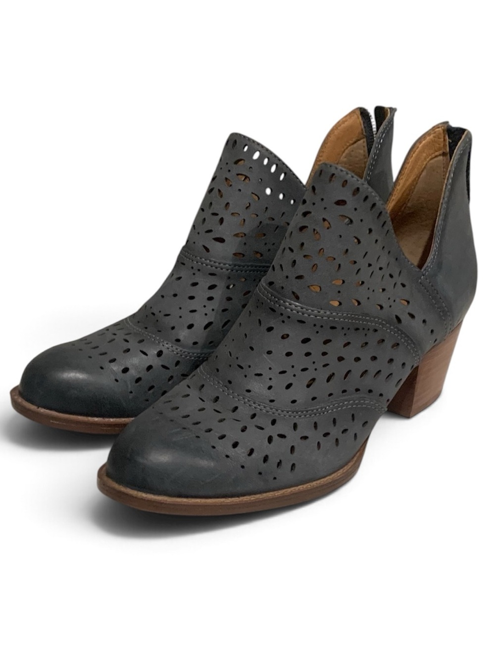 Sofft Wyoming Leather Ankle Boots Denim Blue Perforated Laser-Cut Booties 8.5